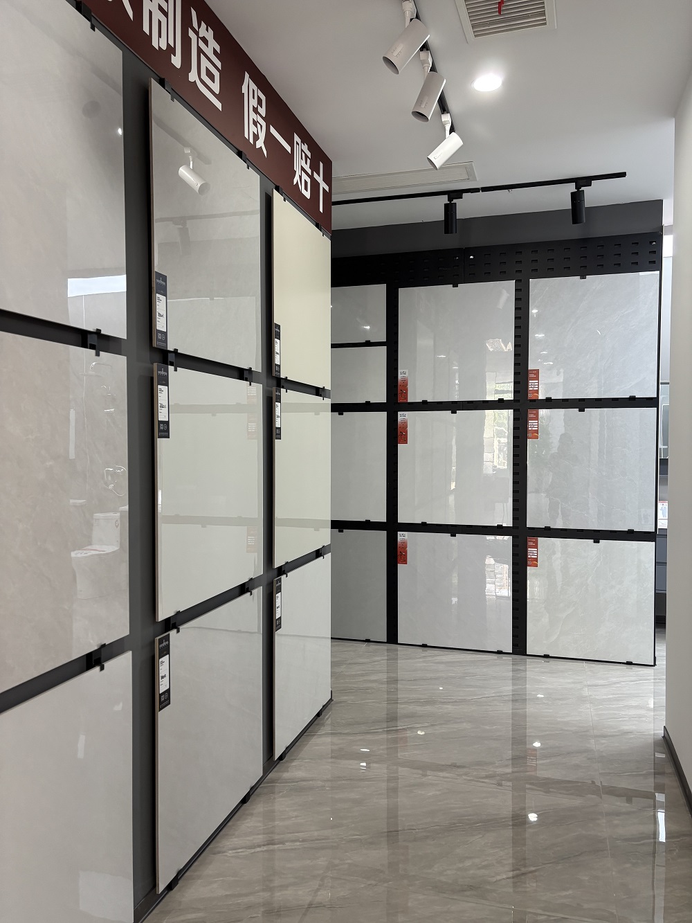 b91a261e-9290-4ea2-9583-cd10e24e9445.jpg